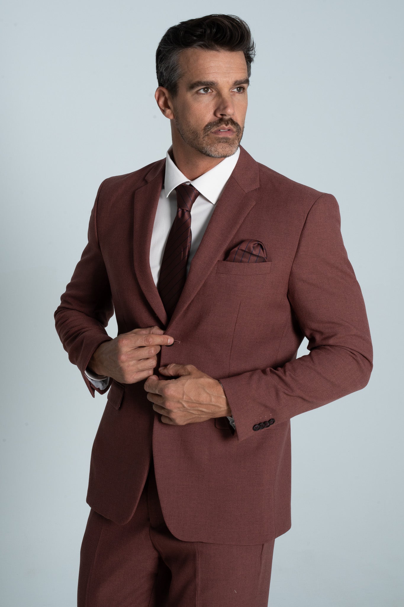 AS1O3565-Suit
